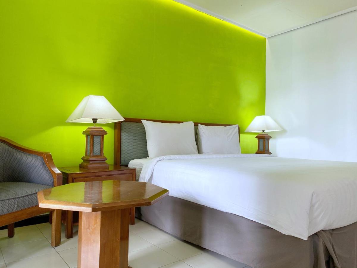 Grand Whiz Hotel โบรโม ภายนอก รูปภาพ