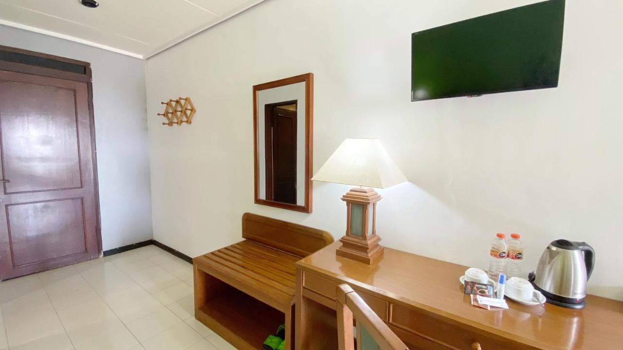 Grand Whiz Hotel โบรโม ภายนอก รูปภาพ